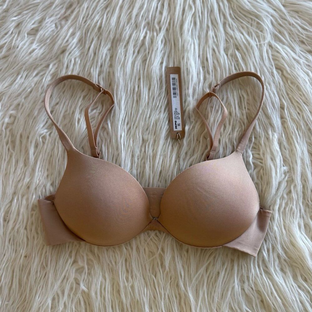 Skims Ultimate Push up Plunge Bra Clay Size 30A